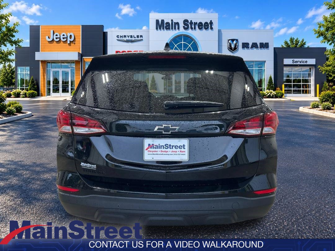 Used 2024 Chevrolet Equinox LS w/ LS Convenience Package FWD image 4