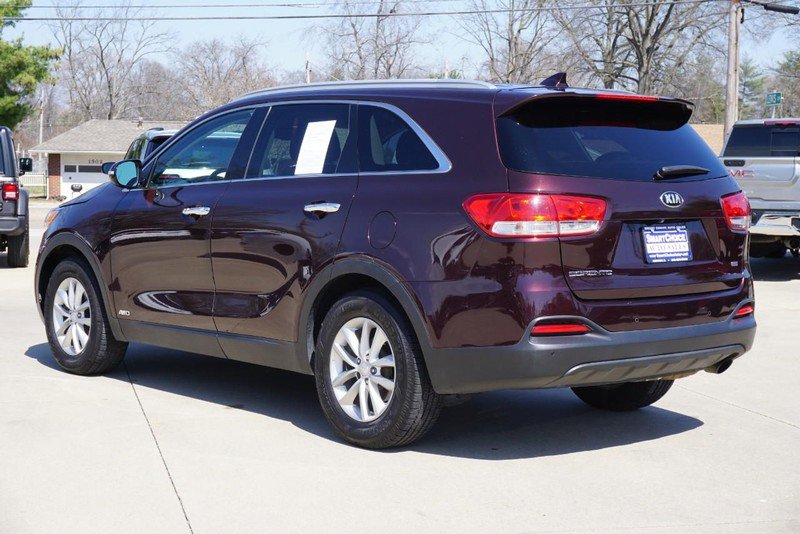 Used 2016 Kia Sorento LX w/ LX Convenience Package image 5