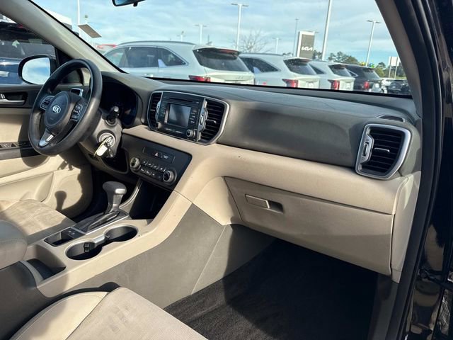 Used 2017 Kia Sportage LX image 17