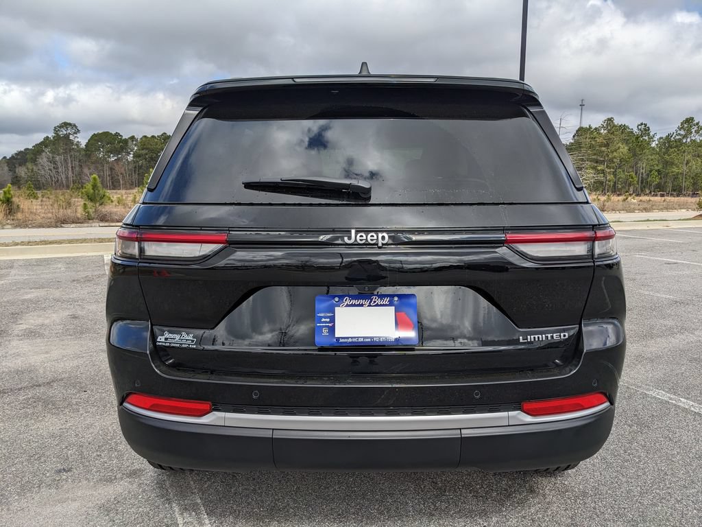 New 2026 Jeep Grand Cherokee Limited RWD image 19