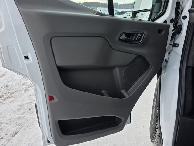New 2026 Ford Transit 150 Low Roof RWD image 4