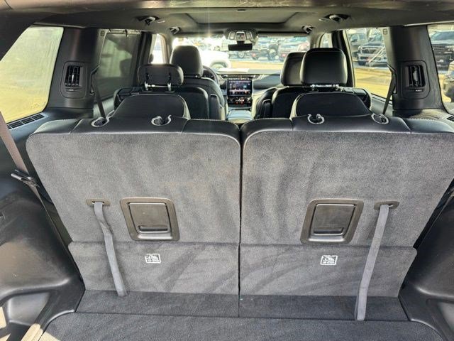 Used 2024 Jeep Grand Cherokee L Limited w/ Luxury Tech Group II AWD/4WD image 33
