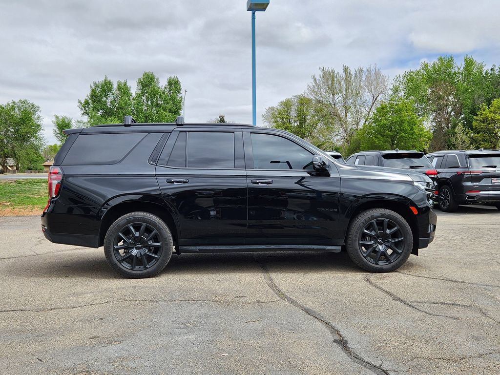 Used 2022 Chevrolet Tahoe RST w/ Luxury Package AWD/4WD image 2