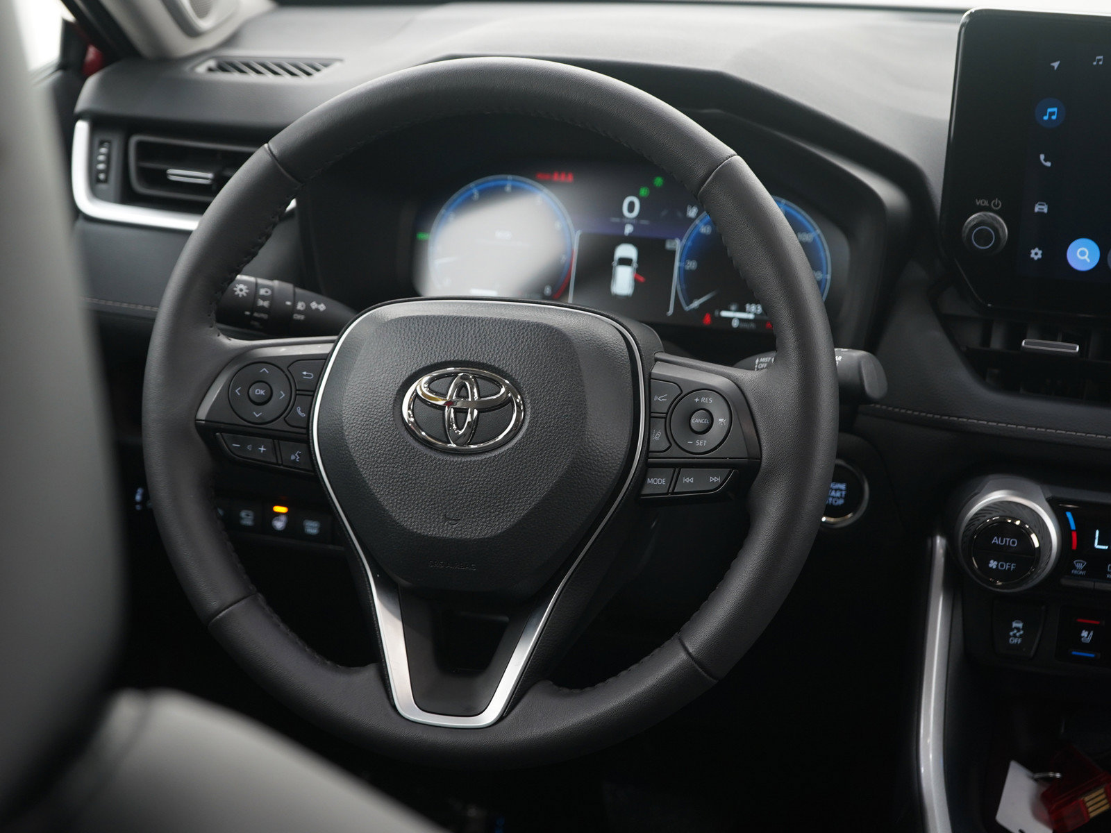 Used 2025 Toyota RAV4 Limited w/ Advanced Technology Package AWD/4WD image 18