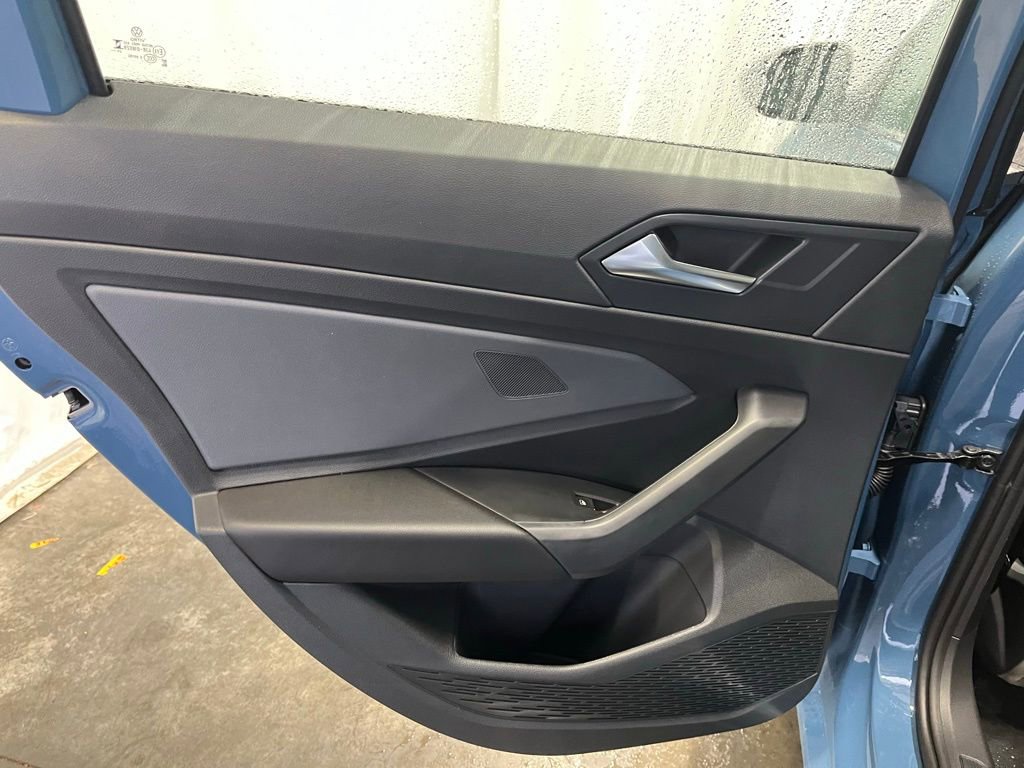 New 2026 Volkswagen Jetta SE FWD image 21