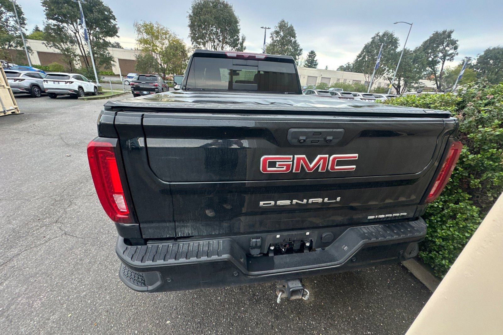 Used 2023 GMC Sierra 2500 Denali image 4