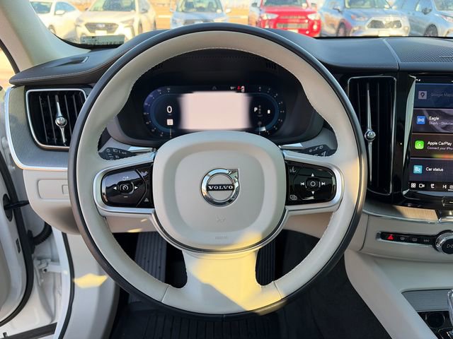 Used 2025 Volvo XC60 B5 Ultra w/ Protection Package Premier image 29