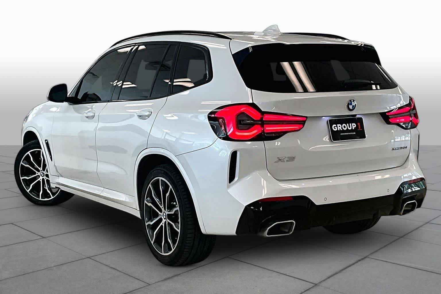 Used 2022 BMW X3 xDrive30i w/ M Sport Package 2 AWD/4WD image 11