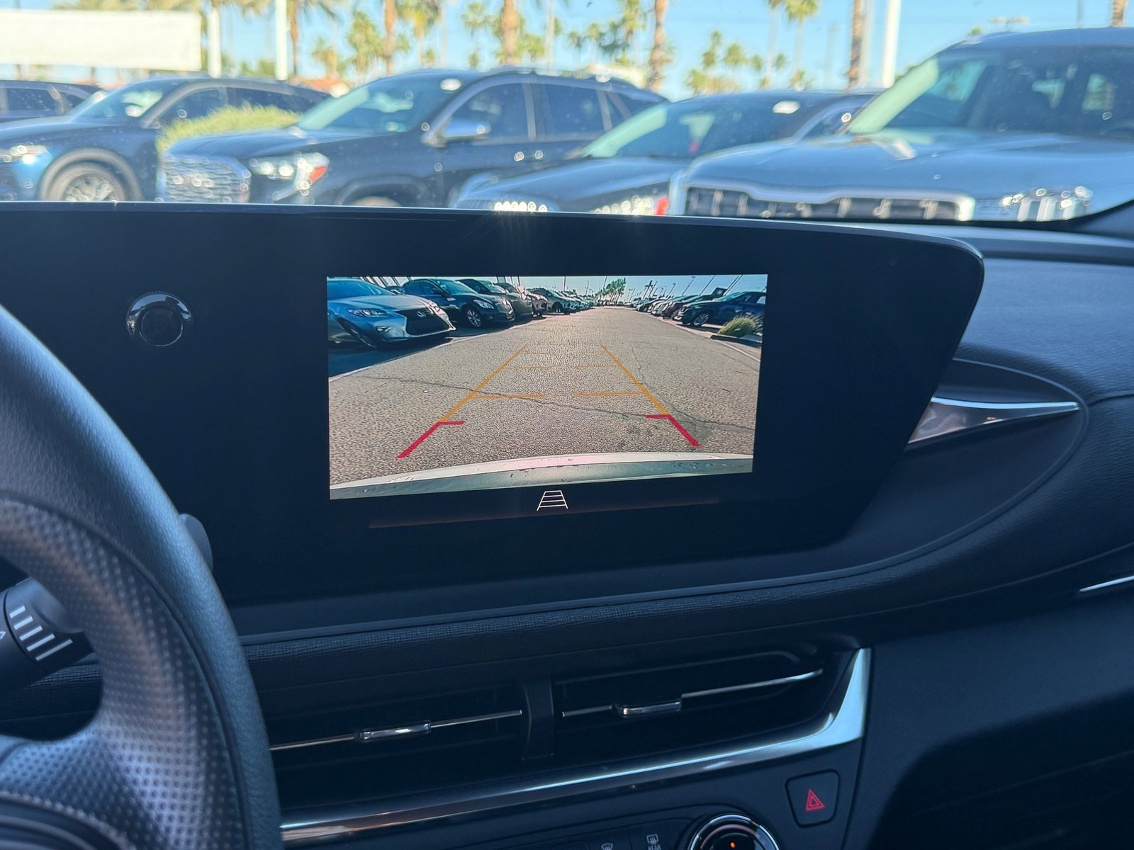 Used 2024 Buick Envista Preferred w/ Convenience II Package image 21