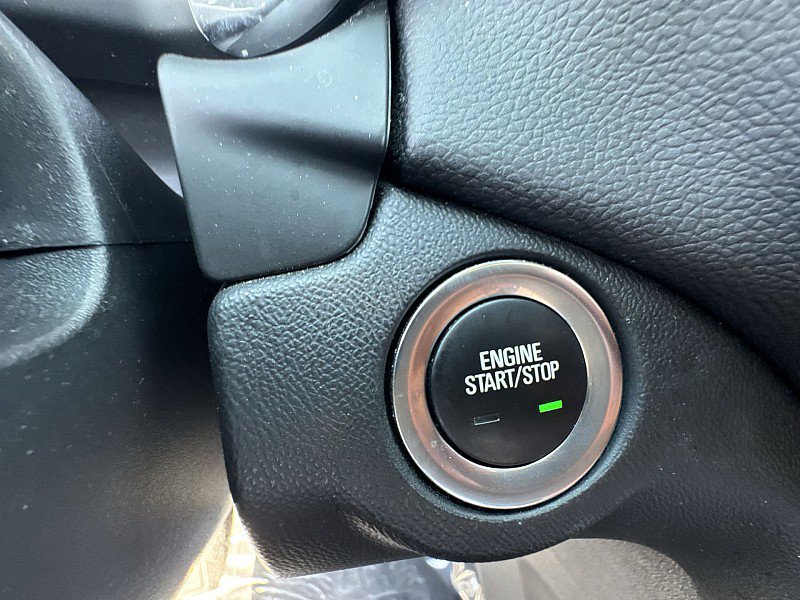 Used 2021 Chevrolet Equinox LT image 16