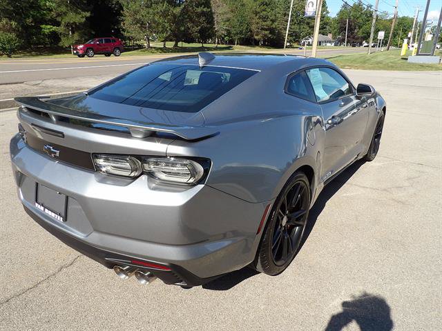 Certified 2024 Chevrolet Camaro SS RWD image 5