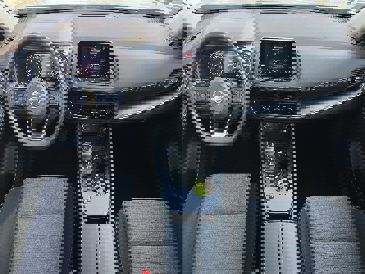 Certified 2023 Nissan Rogue SV image 9