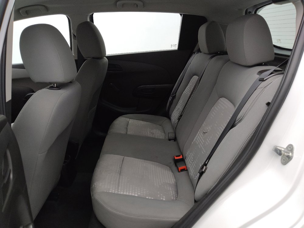 Used 2020 Chevrolet Sonic LT FWD image 18