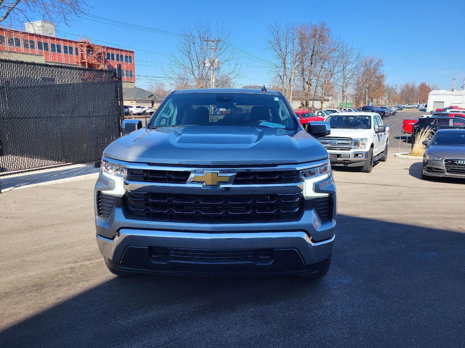 Used 2024 Chevrolet Silverado 1500 LT image 8