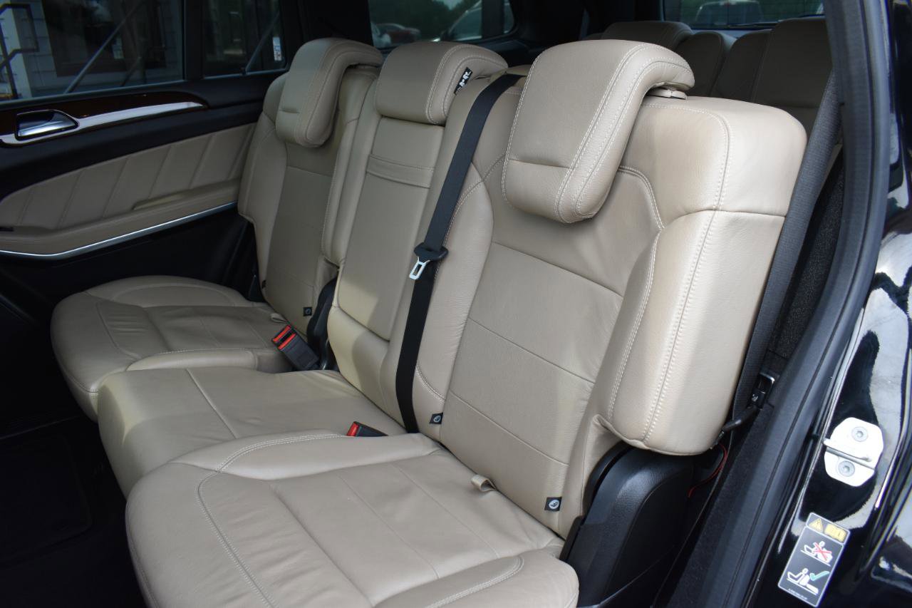 Used 2016 Mercedes-Benz GL 550 4MATIC image 28