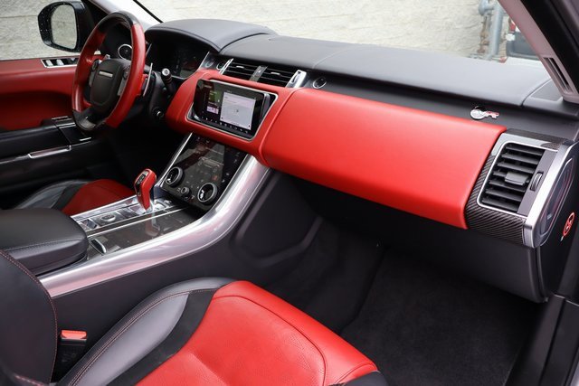 Used 2019 Land Rover Range Rover Sport SVR image 38