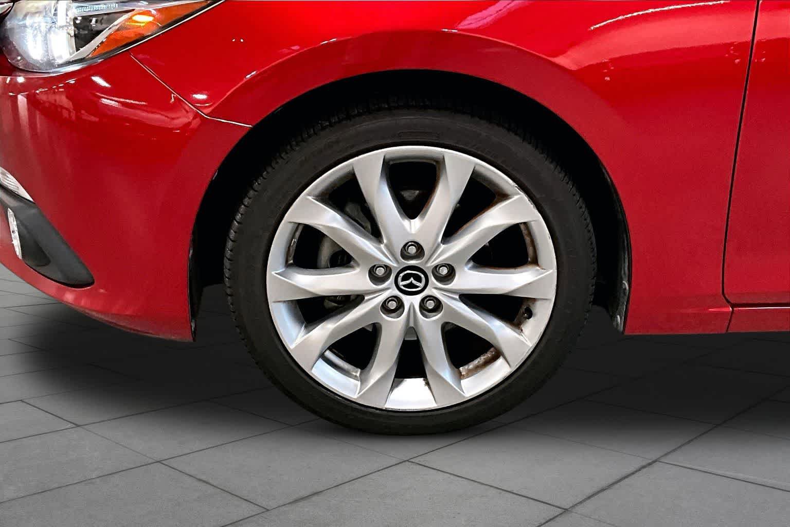 Used 2016 MAZDA MAZDA3 s Grand Touring w/ Technology Package FWD image 11