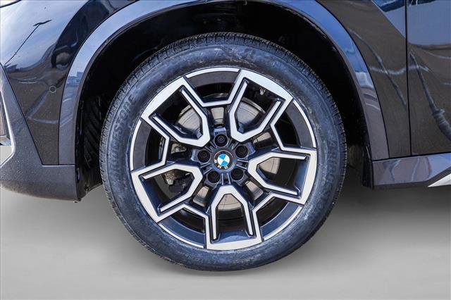 Used 2023 BMW X1 xDrive28i w/ Premium Package image 9