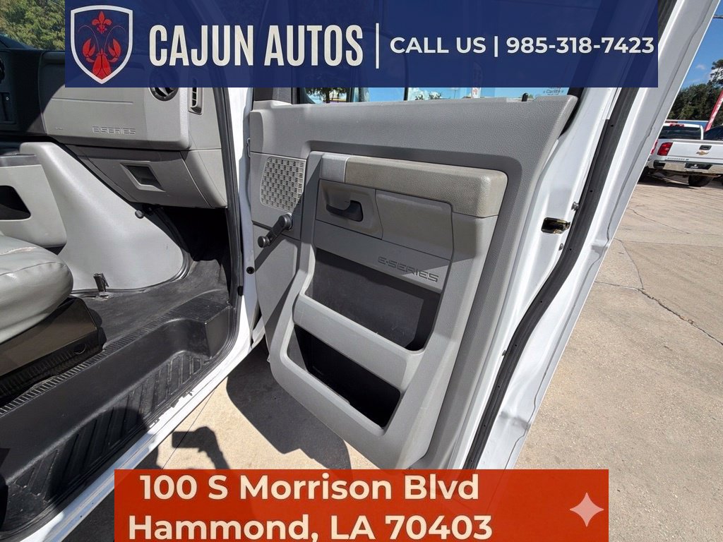 Used 2018 Ford E-350 and Econoline 350 Super Duty RWD image 36