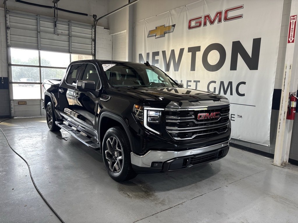 New 2025 GMC Sierra 1500 SLT w/ SLT Premium Plus Package image 2