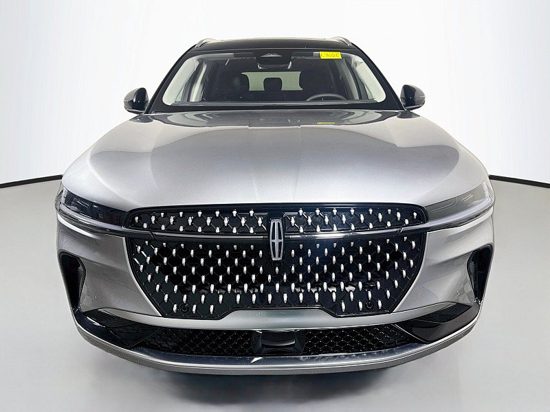 New 2026 Lincoln Nautilus Reserve AWD/4WD image 2