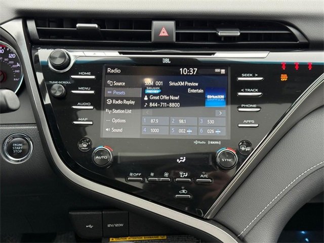 Used 2020 Toyota Camry XSE image 14