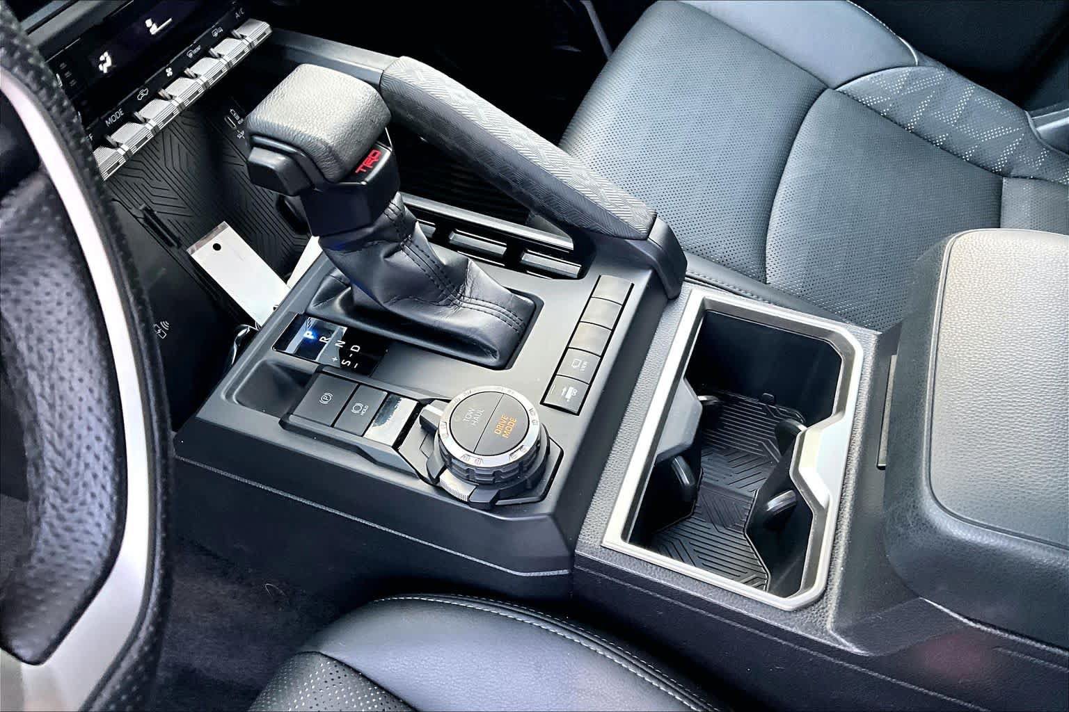 Certified 2024 Toyota Tacoma TRD Sport w/ TRD Sport Premium Package AWD/4WD image 16