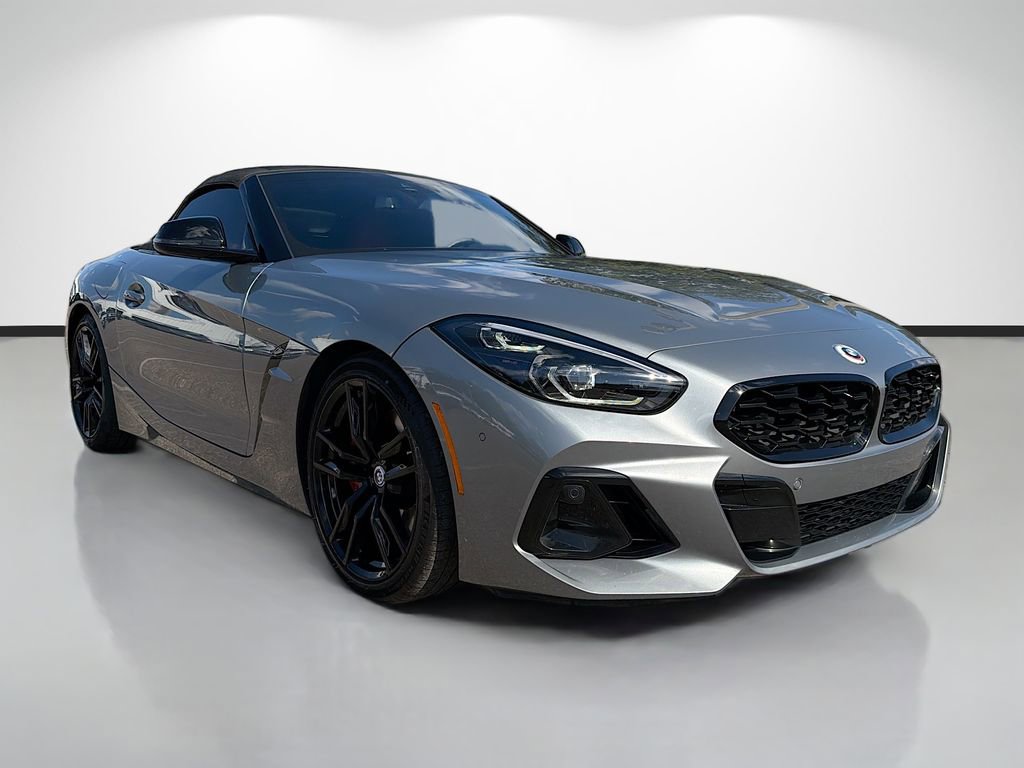 Used 2023 BMW Z4 M40i w/ Premium Package image 1