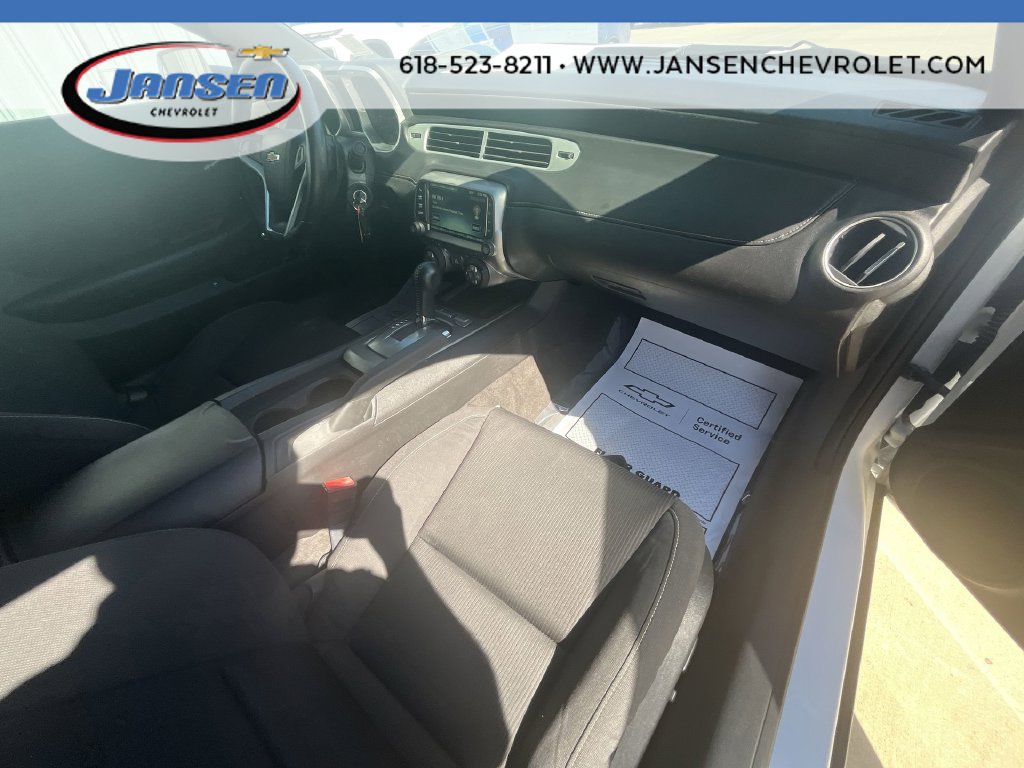 Used 2015 Chevrolet Camaro LT w/ 1LT Preferred Package RWD image 29