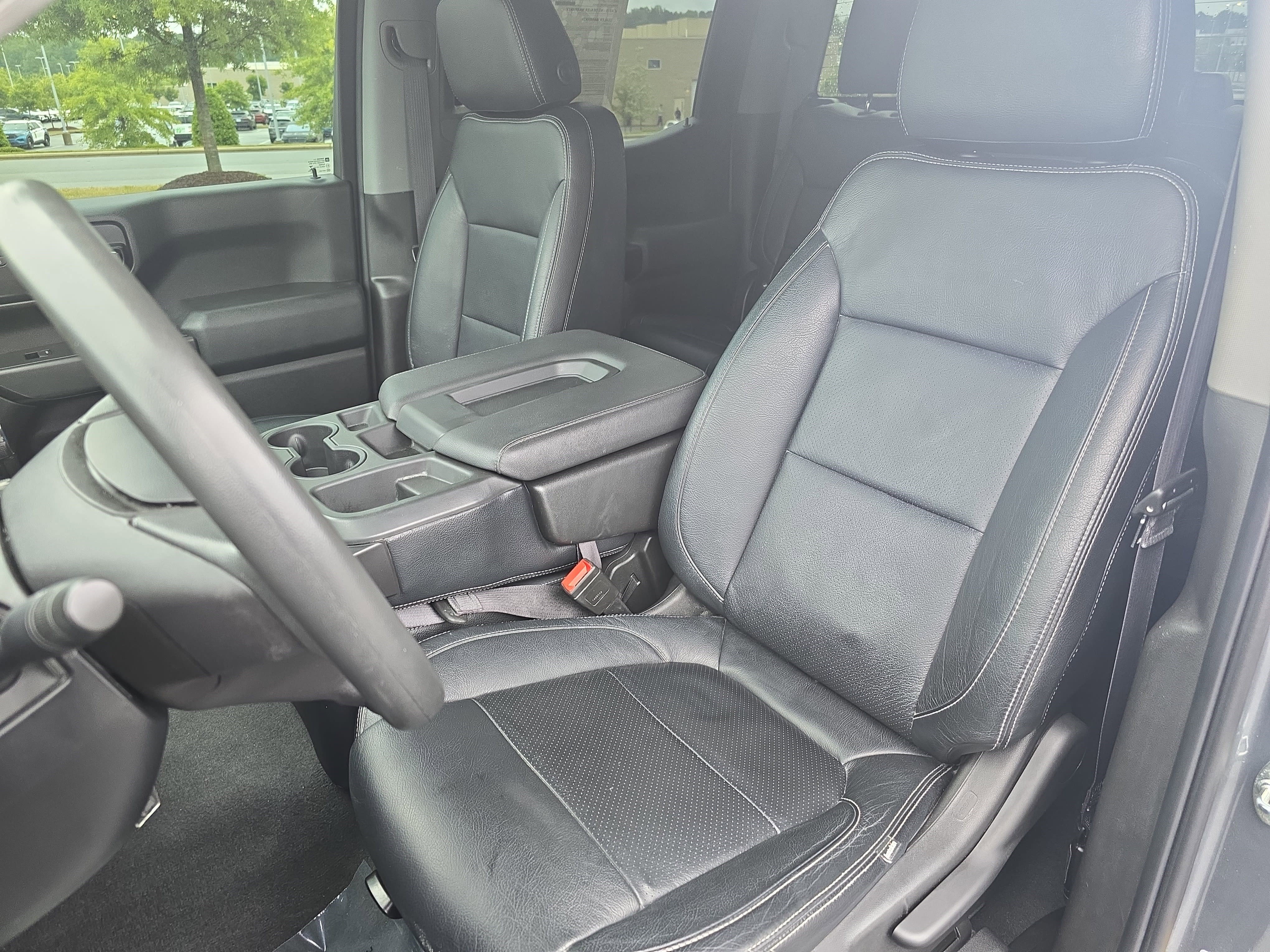 Used 2021 Chevrolet Silverado 1500 Custom Trail Boss AWD/4WD image 15