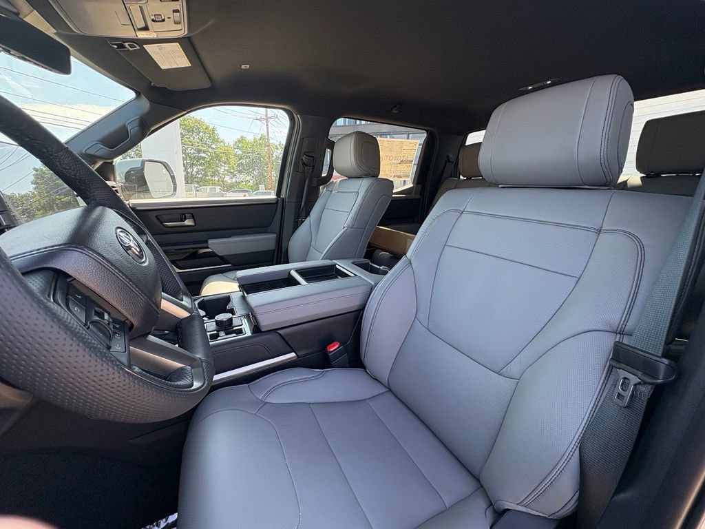 New 2026 Toyota Tundra Limited AWD/4WD image 11