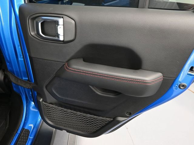 Used 2022 Jeep Wrangler Unlimited Rubicon w/ Xtreme Recon 35" Tire Package image 37