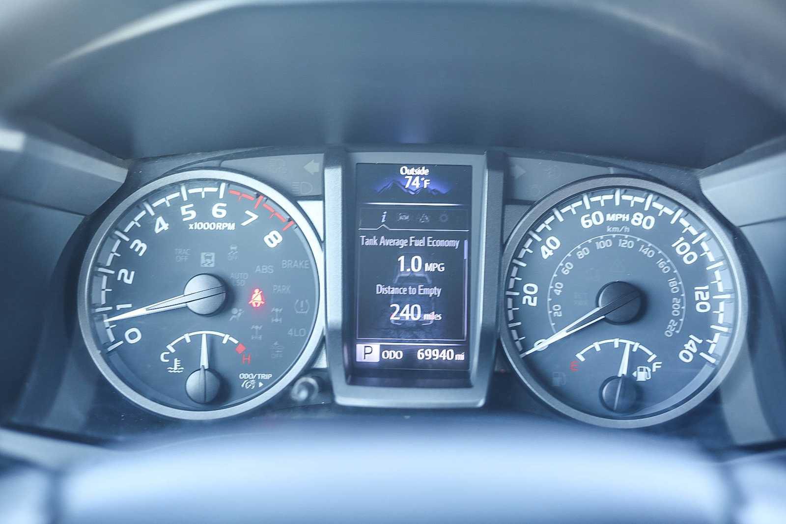 Used 2022 Toyota Tacoma TRD Sport w/ Technology Package AWD/4WD image 22