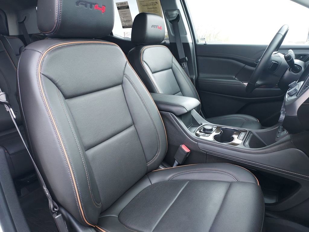 Used 2023 GMC Acadia AT4 w/ GMC Pro Grade Package image 31