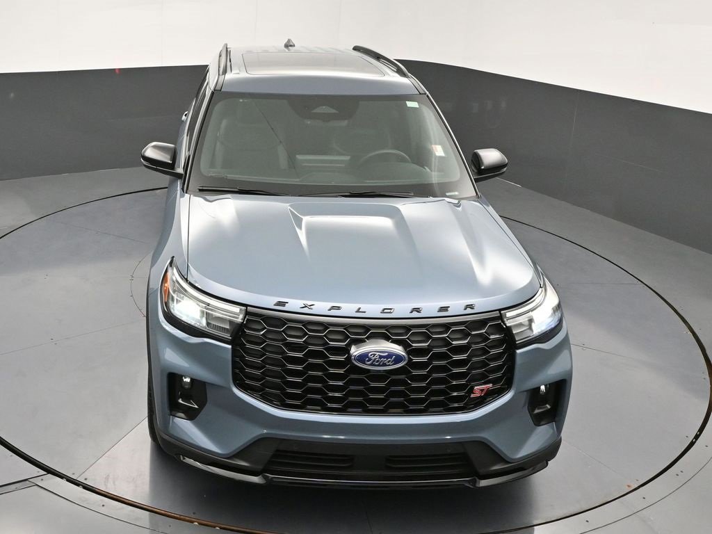 Used 2025 Ford Explorer ST w/ Sun And Sound Package image 42