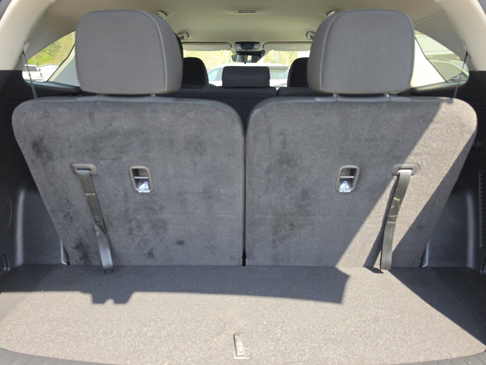 Used 2025 Kia Sorento LX image 13