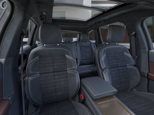 New 2026 Lincoln Nautilus Black Label w/ Jet Appearance Package AWD/4WD image 10