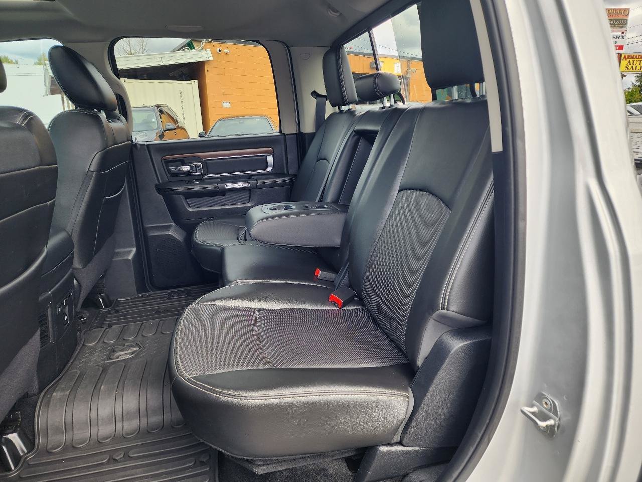 Used 2014 RAM 1500 Laramie w/ Convenience Group AWD/4WD image 23