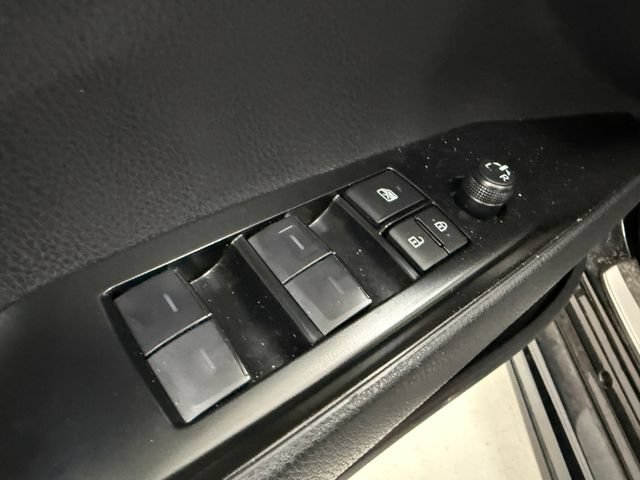Used 2026 Toyota Camry XSE FWD image 29