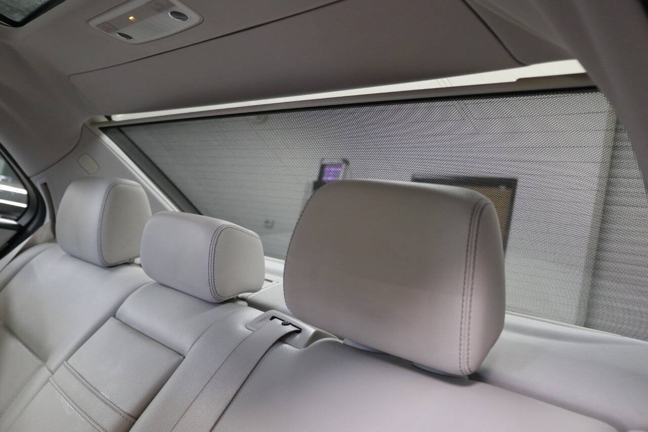 Used 2015 Mercedes-Benz E 350 Sedan image 84