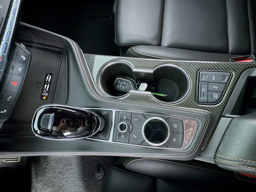 Used 2022 Cadillac CT4 V image 21