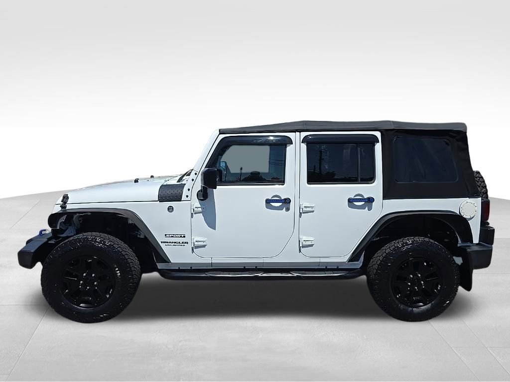 Used 2016 Jeep Wrangler Unlimited Sport AWD/4WD image 6
