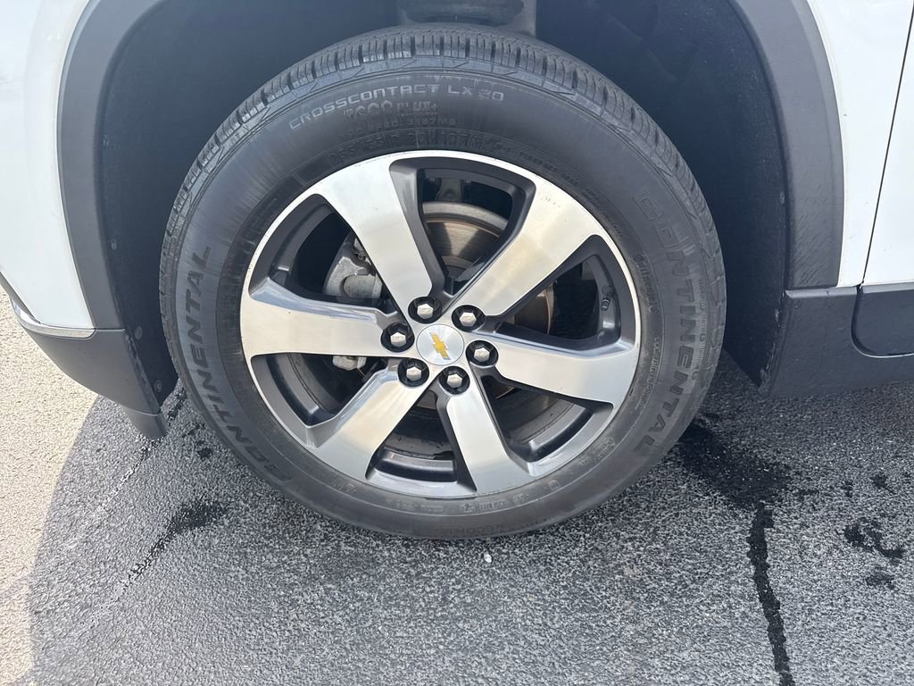 Used 2018 Chevrolet Traverse LT FWD image 39