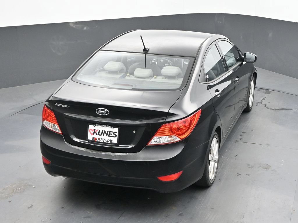 Used 2013 Hyundai Accent GLS w/ Premium Pkg FWD image 28
