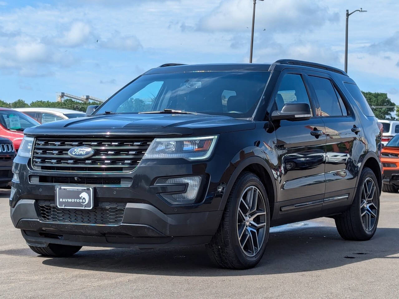 Used 2016 Ford Explorer Sport w/ Equipment Group 401A image 8
