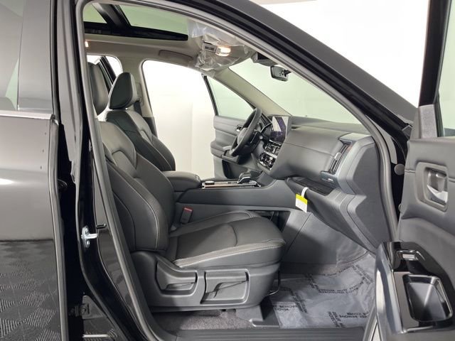 New 2026 Nissan Pathfinder SL w/ SL Premium Package AWD/4WD image 40