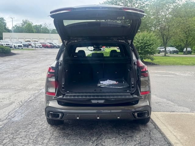 New 2026 BMW X5 xDrive40i w/ M Sport Package AWD/4WD image 29