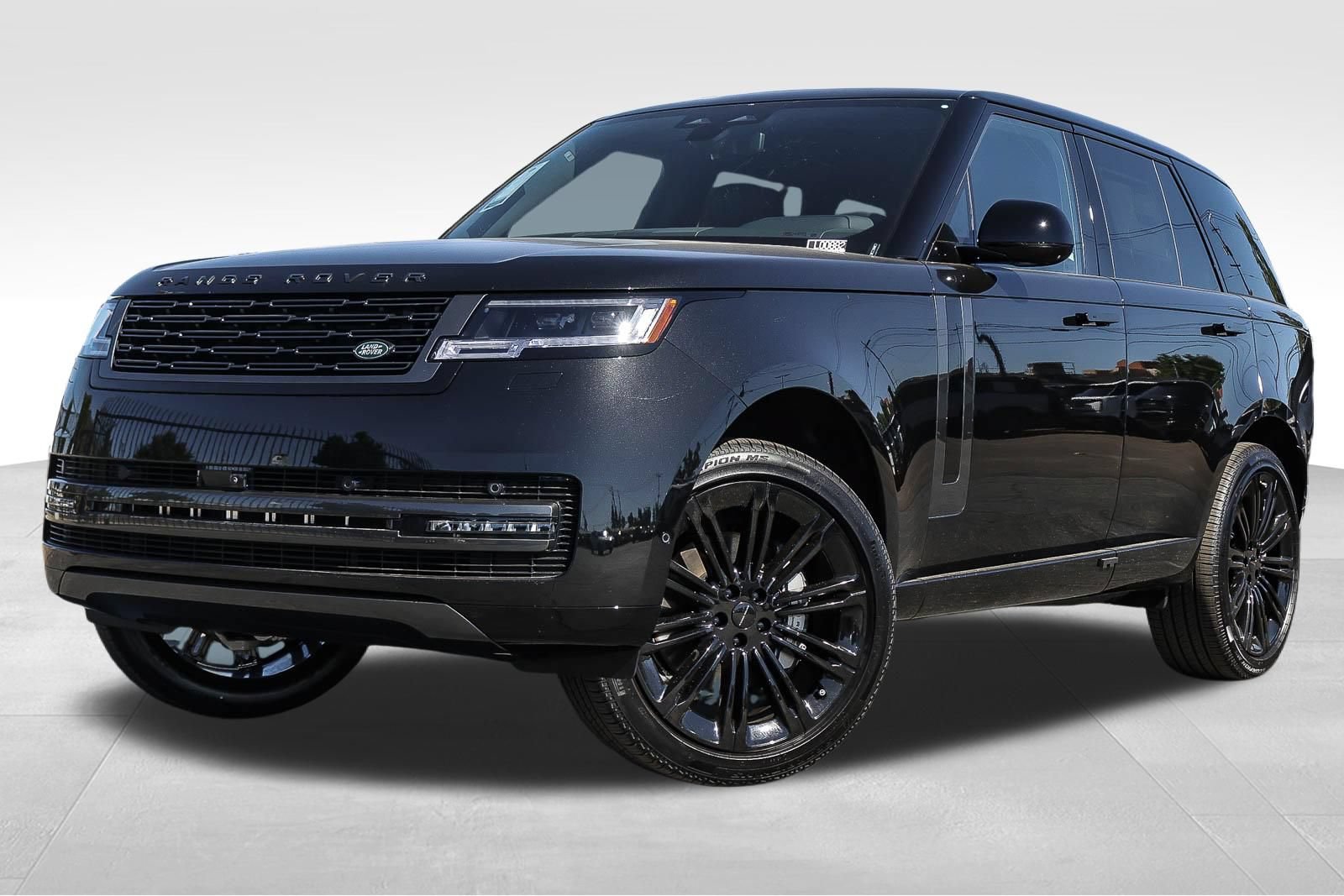 New 2026 Land Rover Range Rover SE