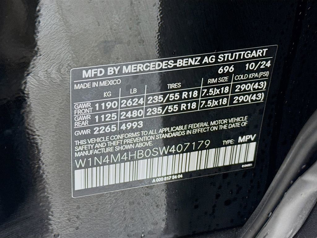 Used 2025 Mercedes-Benz GLB 250 GLB 250 image 30