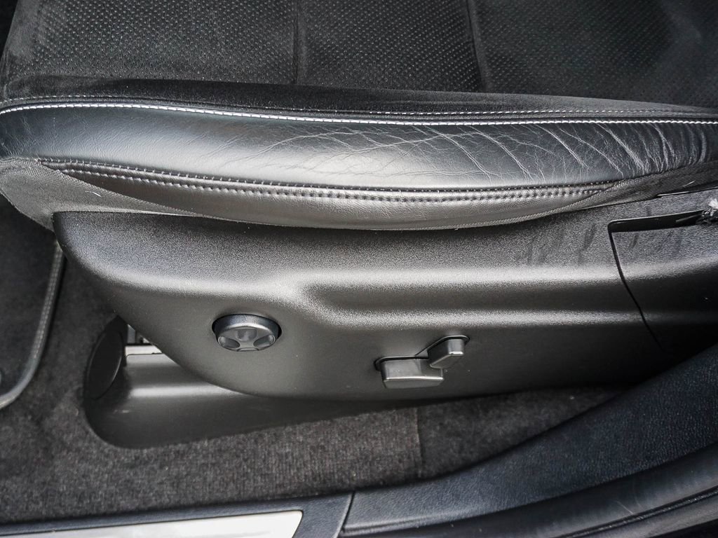 Used 2021 Dodge Durango SRT w/ Technology Group image 20